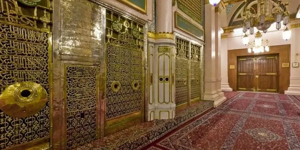 prophet muhammad grave
