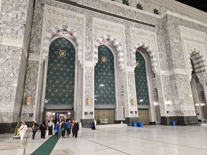 Why Pilgrims Prefer King Abdulaziz Gate